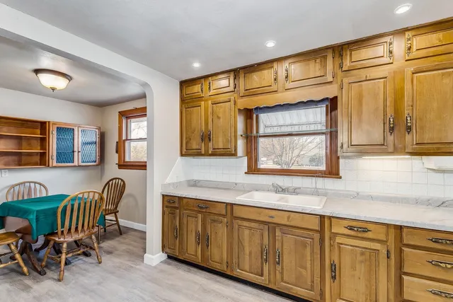 $124,900 | 3301 North Plum Street, Hutchinson, KS 67502