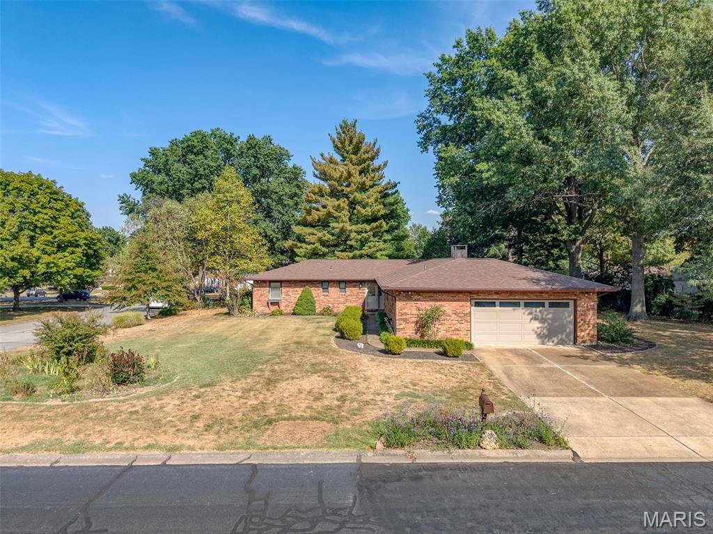 304 Country Club Drive Red Bud, IL 62278 - Photo 3 of 42