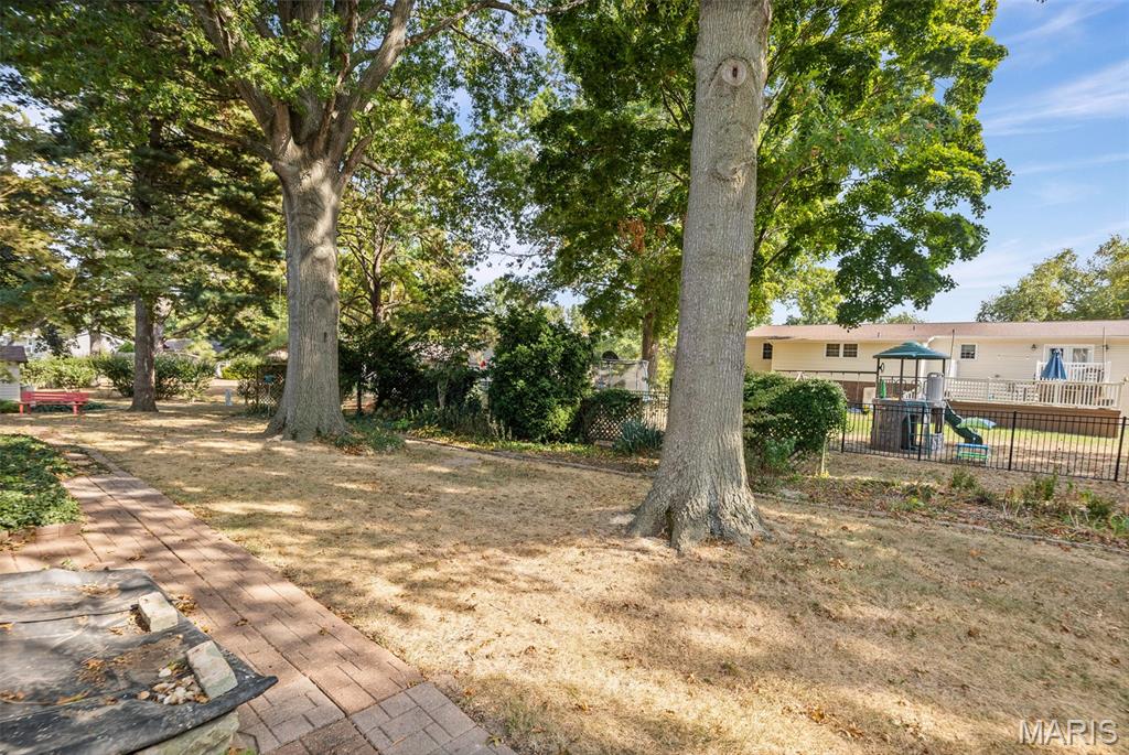 304 Country Club Drive Red Bud, IL 62278 - Photo 7 of 42