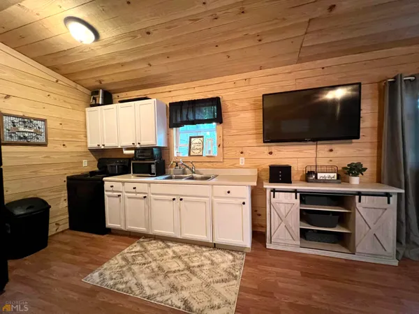 $465,990 | 186 Holly Lane, Cleveland, GA 30528