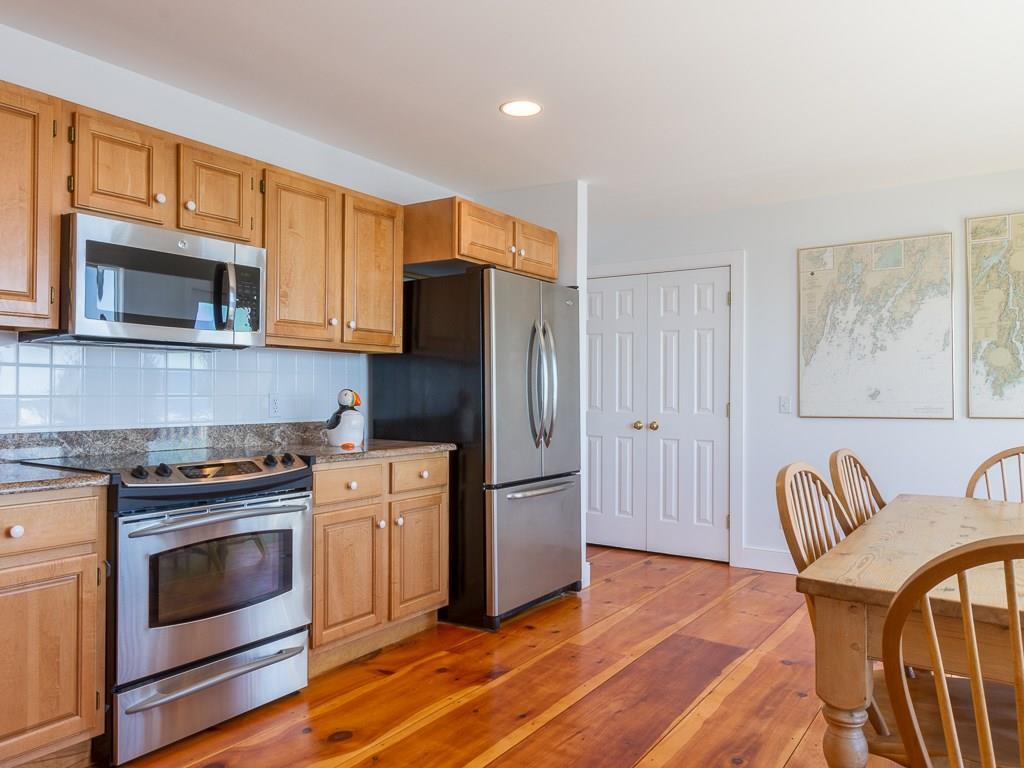 16 Yellow Head Road Bristol, ME 04554 - Photo 7 of 35 Kitchen