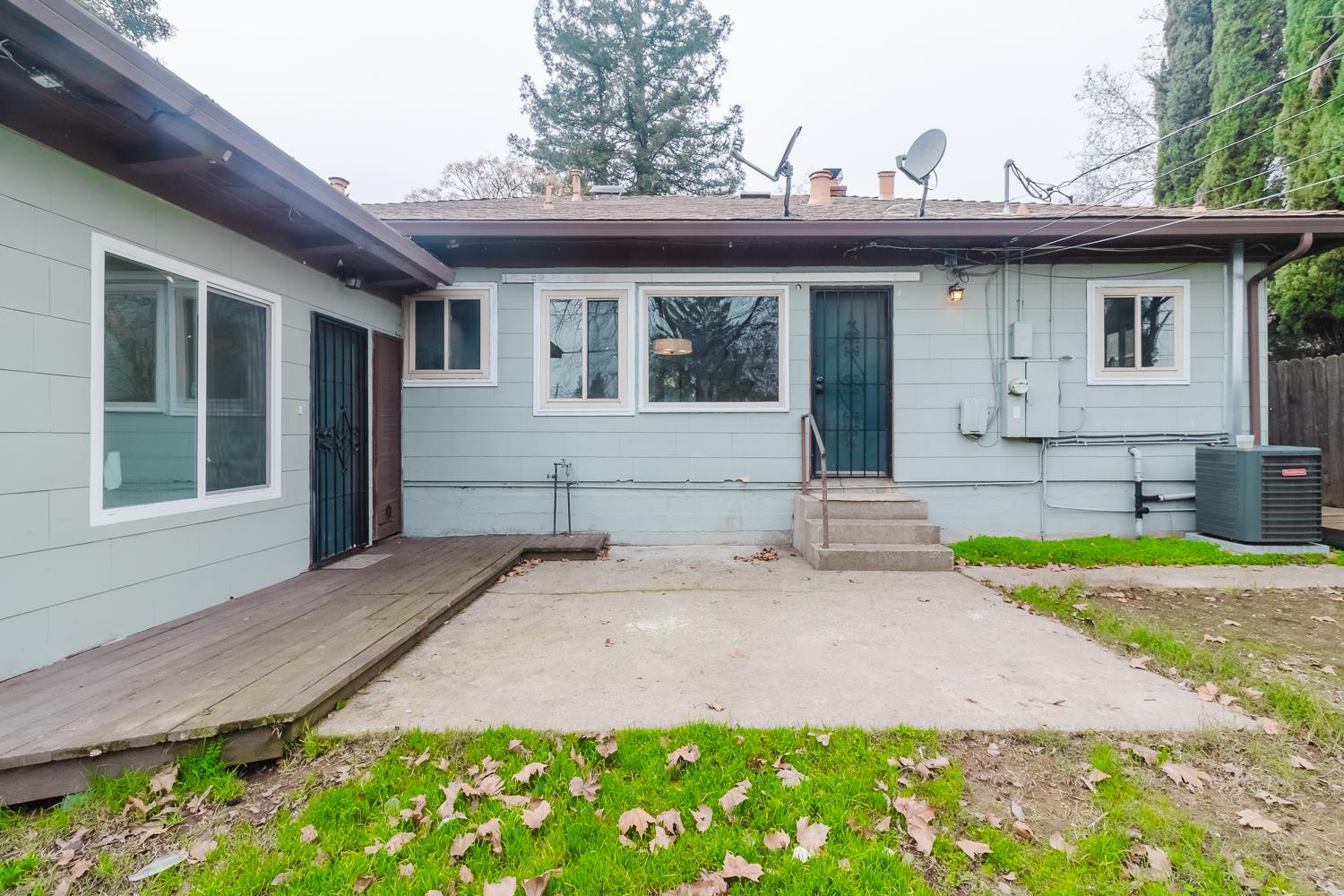 2560 Wright Street Sacramento, CA 95821 - Photo 8 of 45