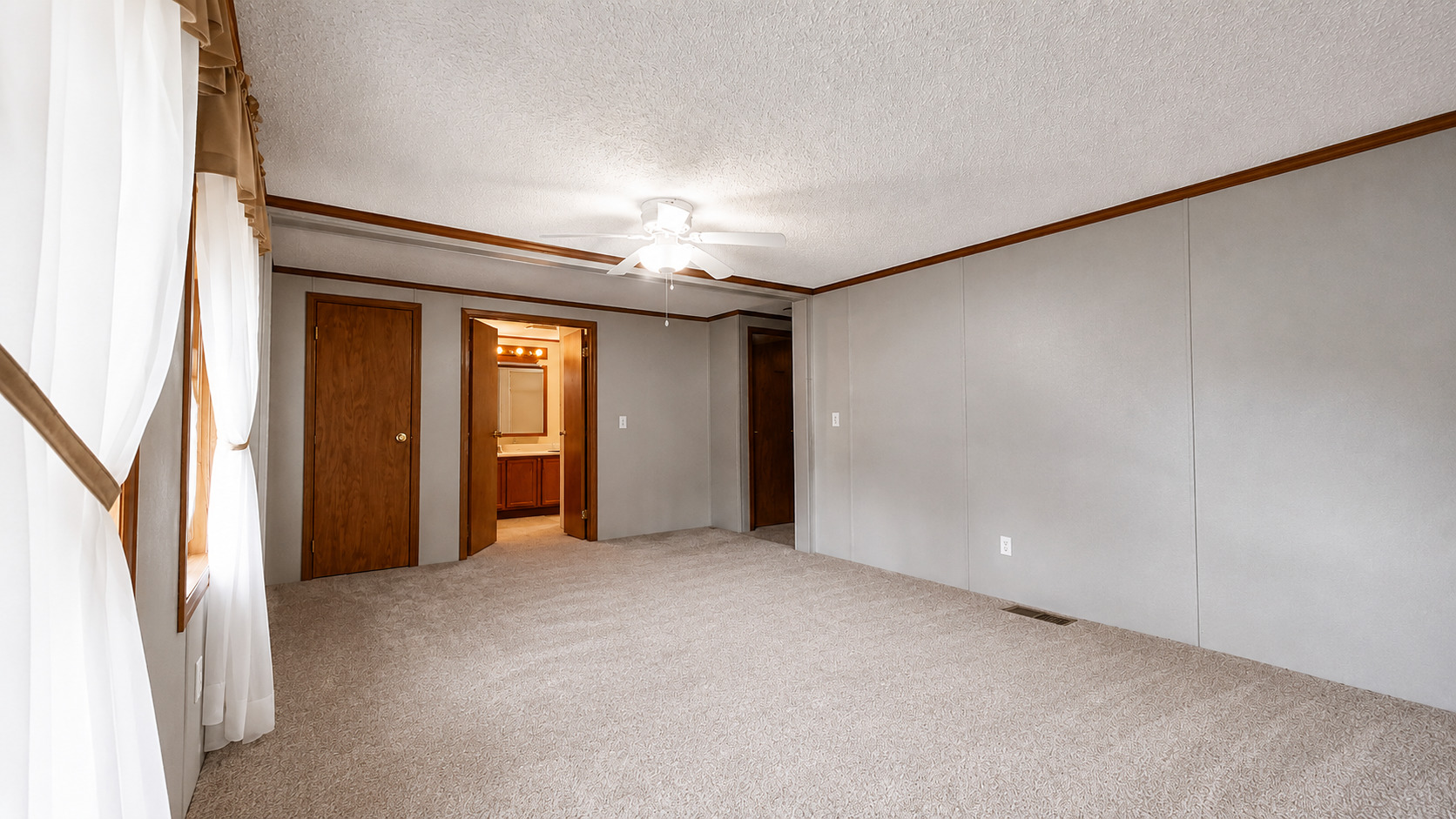22734 South Ravisloe Lane Frankfort, IL 60423 - Photo 12 of 25