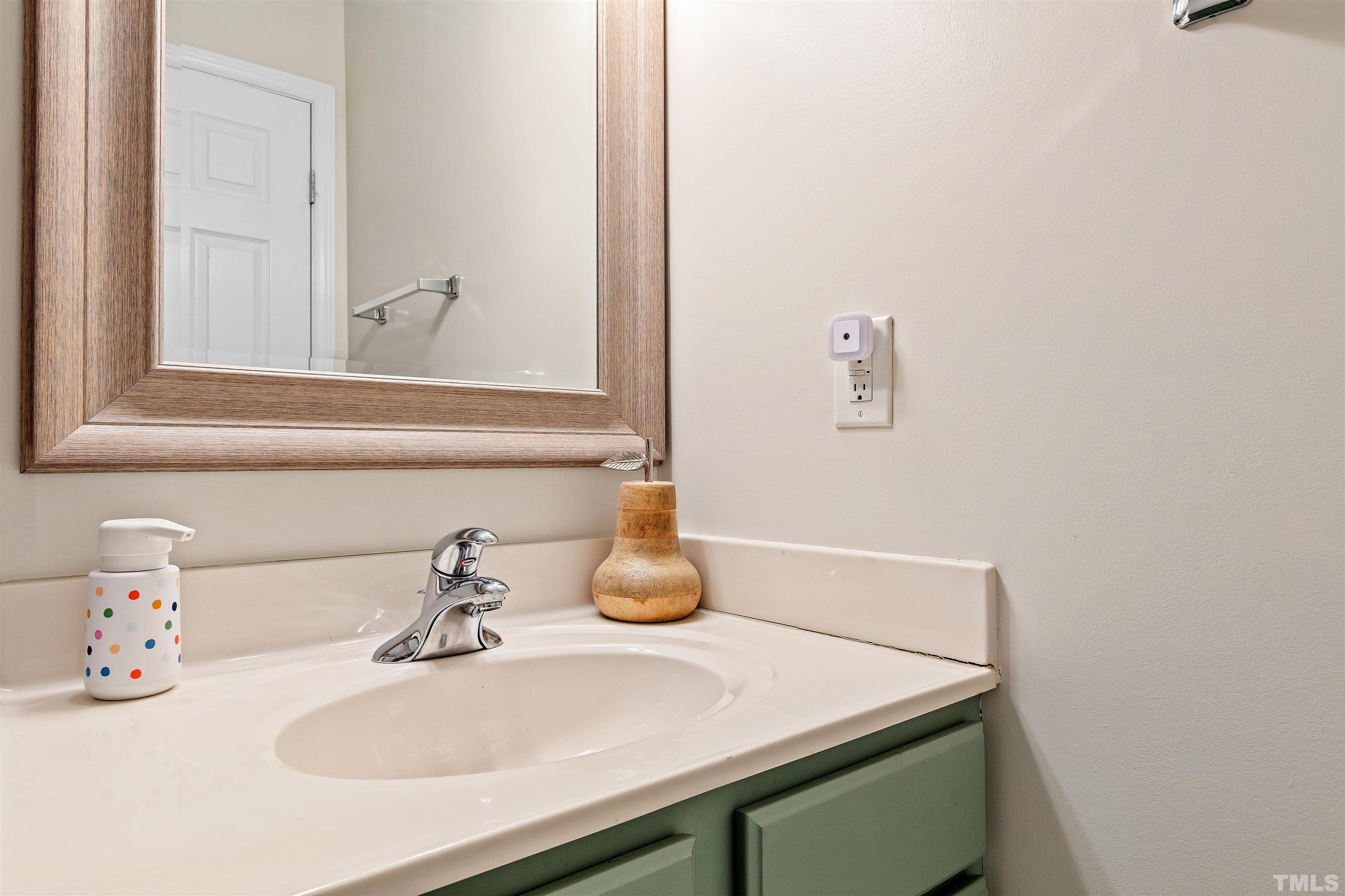 6405 Forest Ridge Drive Durham, NC 27713 - Photo 29 of 47