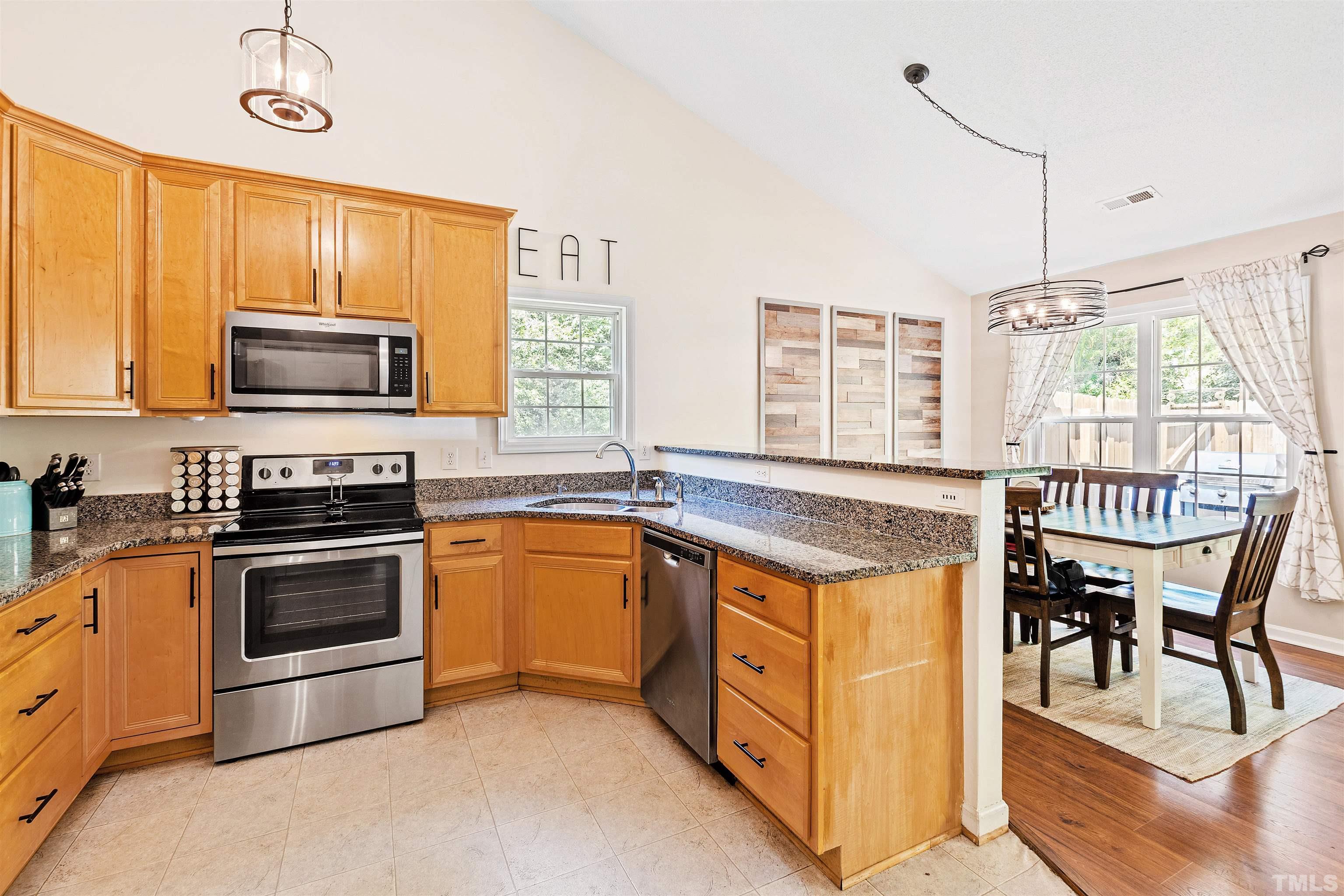 6405 Forest Ridge Drive Durham, NC 27713 - Photo 3 of 47