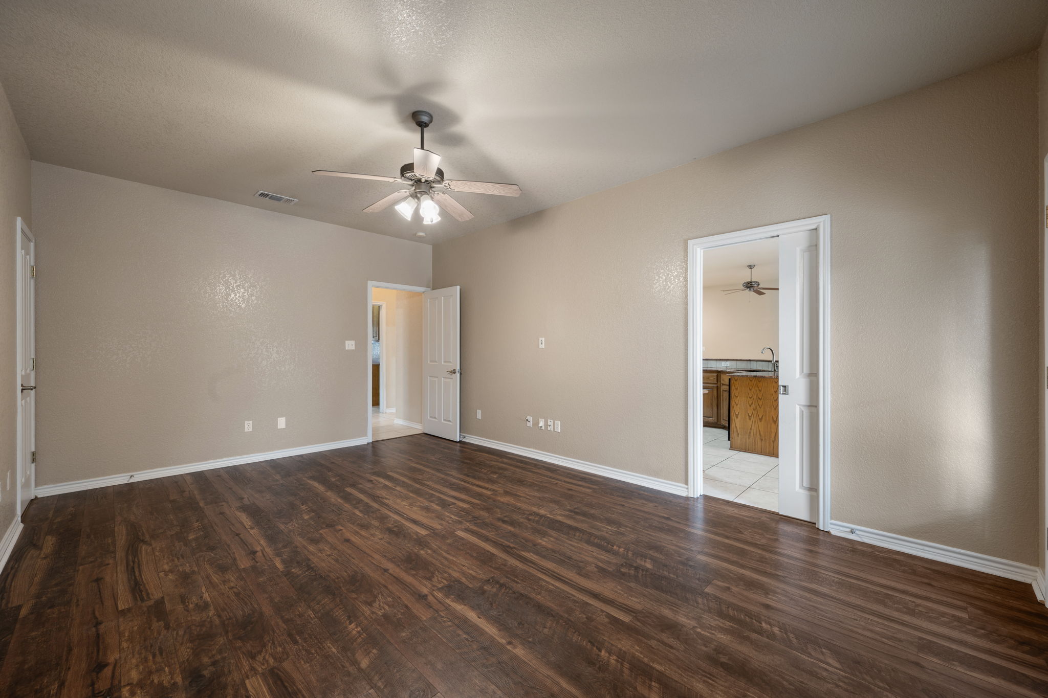 686 Benchmark Trail Belton, TX 76513 - Photo 22 of 38