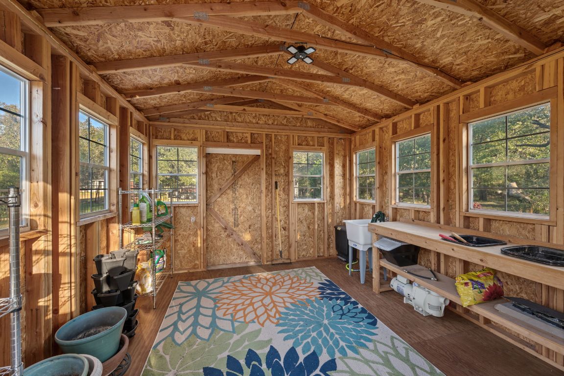 686 Benchmark Trail Belton, TX 76513 - Photo 32 of 38 a living room with furniture and a window