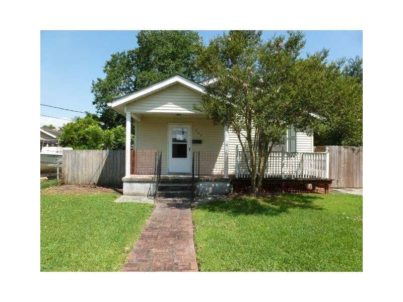 146 Riverbend Drive River Ridge, LA 70123 - Photo 1 of 12 Gallery Image 1