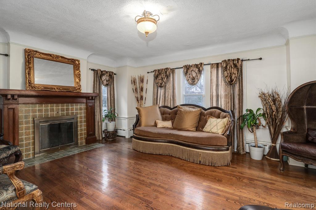 19540 Stratford Road Detroit, MI 48221 - Photo 7 of 31