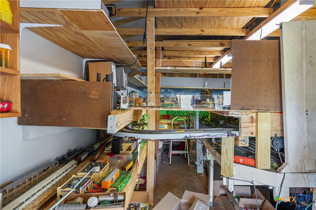3909 Fairway Drive Temple, TX 76502 - Photo 18 of 24 a view of a chairs and table in a patio