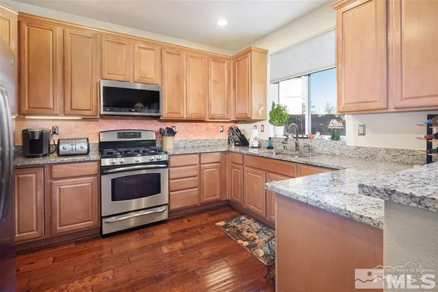 $2,700 | 2497 Westfall Road, Sparks, NV 89436