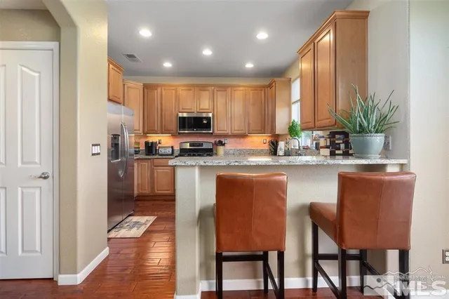 $2,700 | 2497 Westfall Road, Sparks, NV 89436