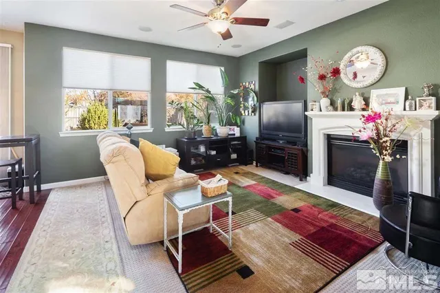 $2,700 | 2497 Westfall Road, Sparks, NV 89436