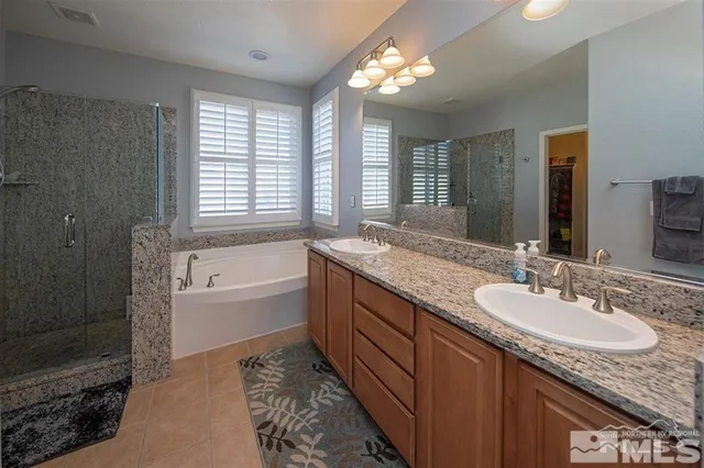 $2,700 | 2497 Westfall Road, Sparks, NV 89436