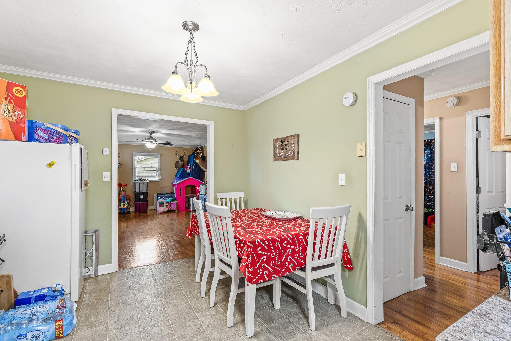 1222 Miami Street Athens, TN 37303 - Photo 10 of 21 20260117023729177791000000-o