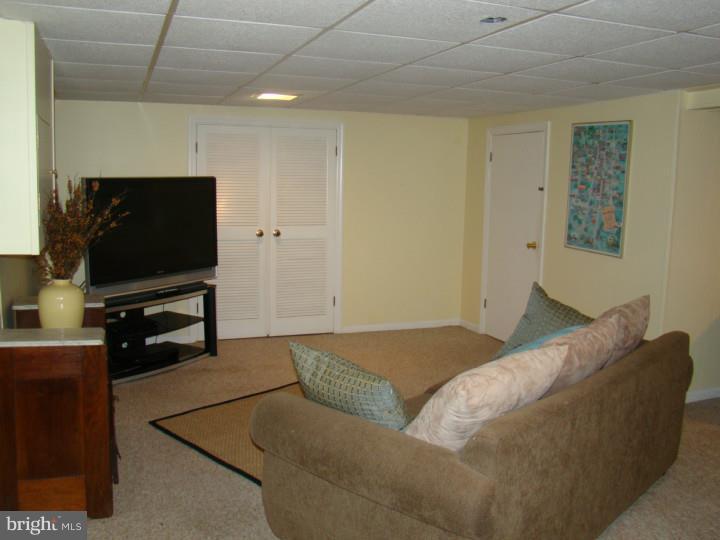 501 Lawrence Drive Springfield, PA 19064 - Photo 14 of 22 Basement - Finished