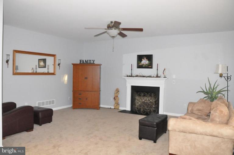 24 South View Road Rising Sun, MD 21911 - Photo 13 of 30 Family Room