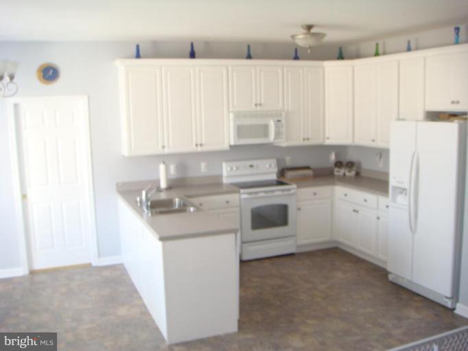 24 South View Road Rising Sun, MD 21911 - Photo 17 of 30 Kitchen