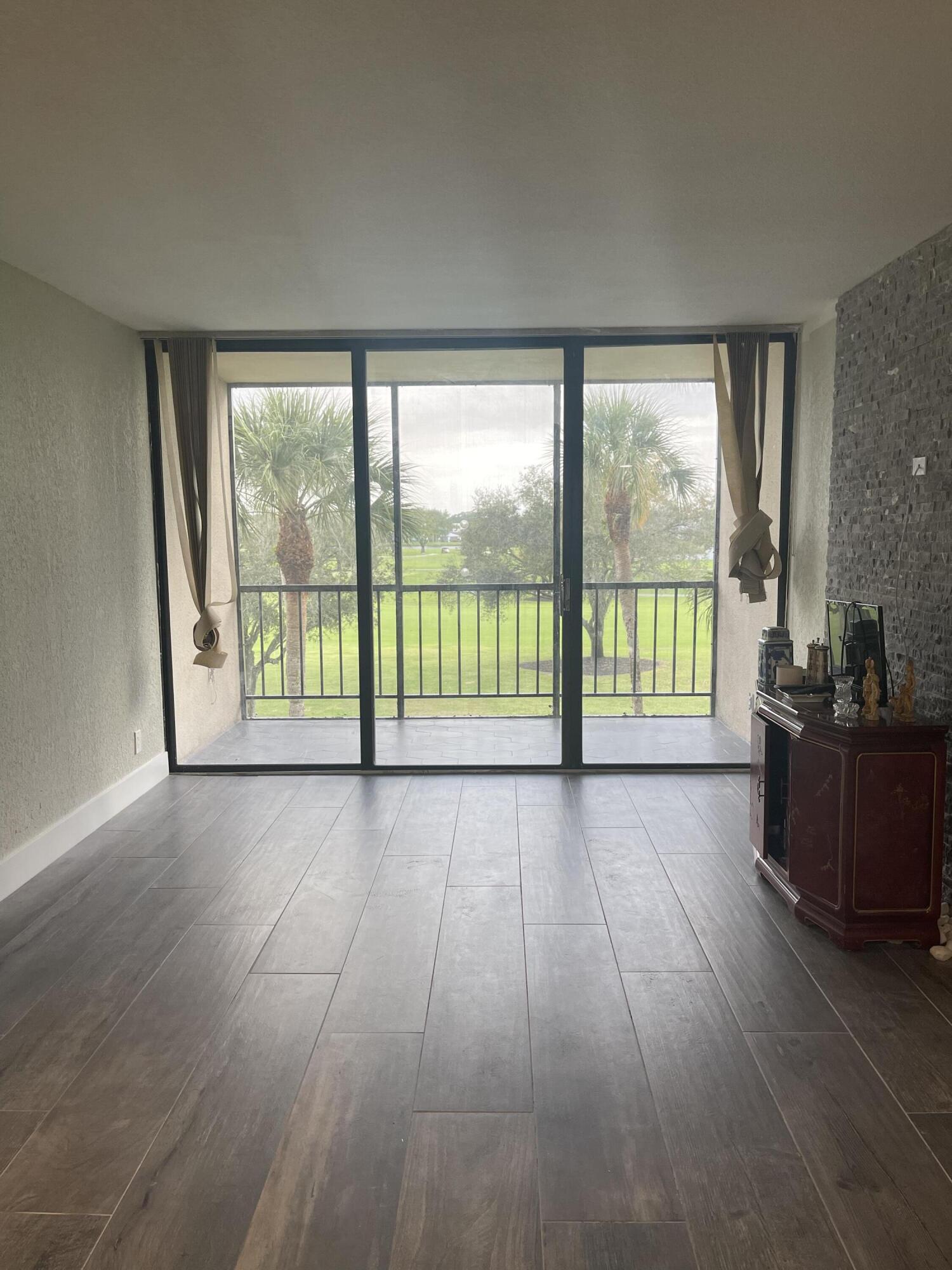 6845 Willow Wood Drive, Unit 3036 Boca Raton, FL 33434 - Photo 4 of 14 FA8F040C-A753-420C-878B-8A72E3EB08E8