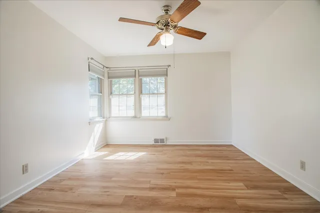 $339,900 | 1621 Mayfield Avenue, Joliet, IL 60435