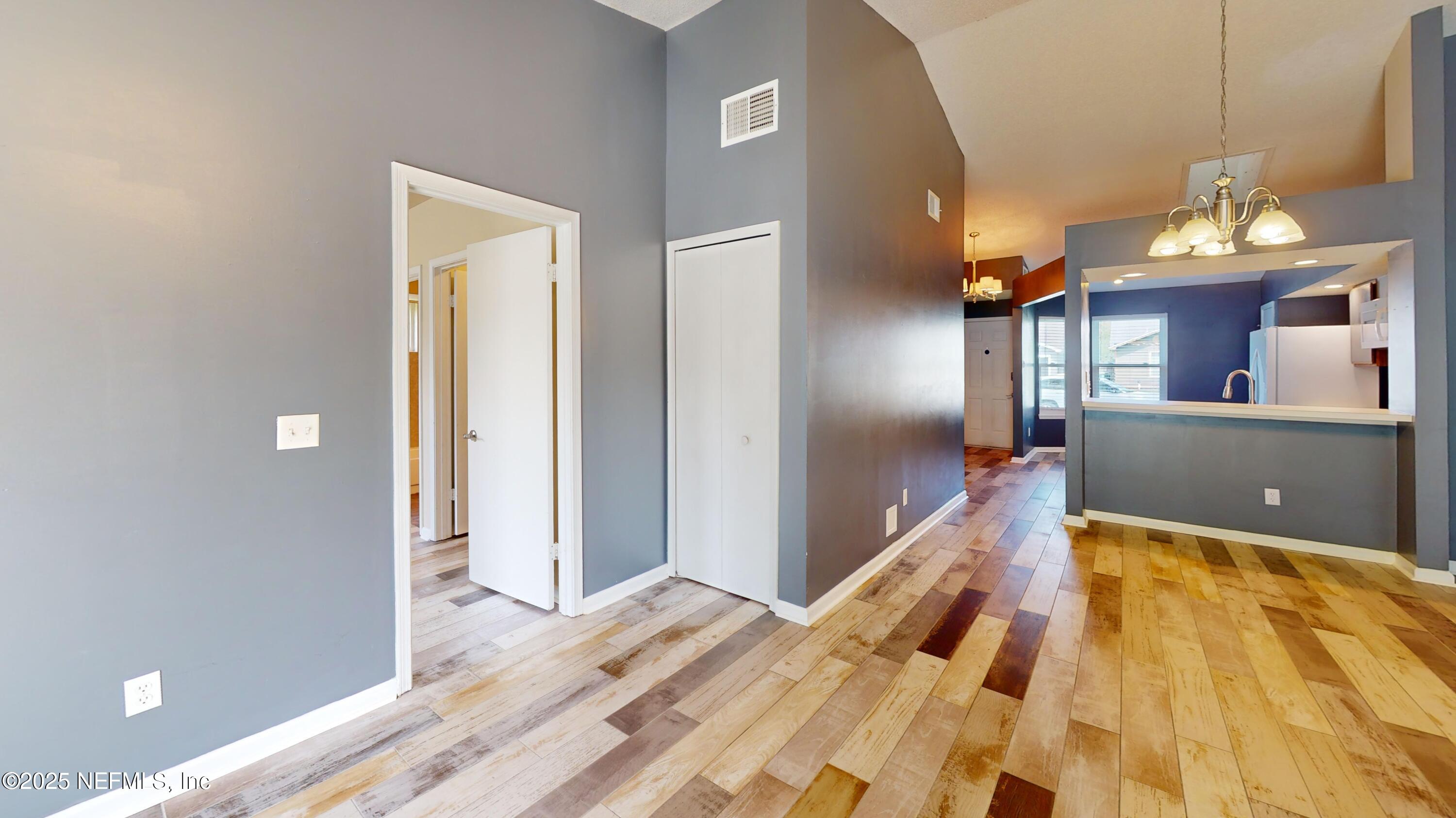 2476 Spring Vale Road Jacksonville, FL 32246 - Photo 11 of 21 original(10)