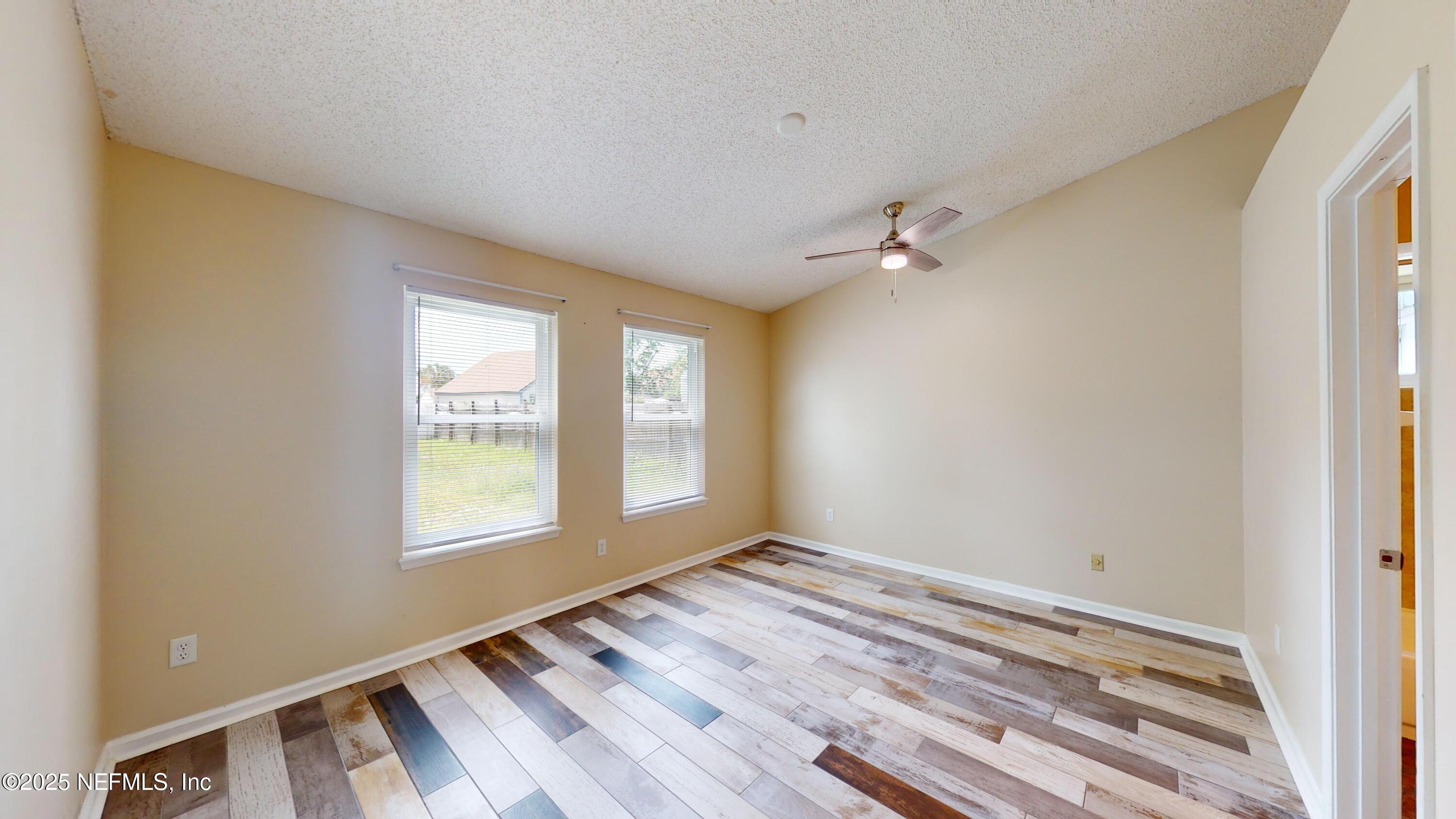 2476 Spring Vale Road Jacksonville, FL 32246 - Photo 13 of 21 original(12)