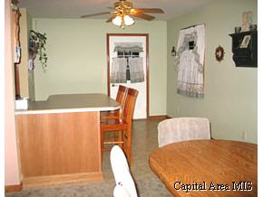 4109 Russell Drive Springfield, IL 62703 - Photo 3 of 9 Gallery Image 3