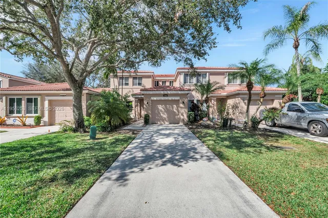 $500,000 | 11063 Southwest 16th Manor, Davie, FL 33324