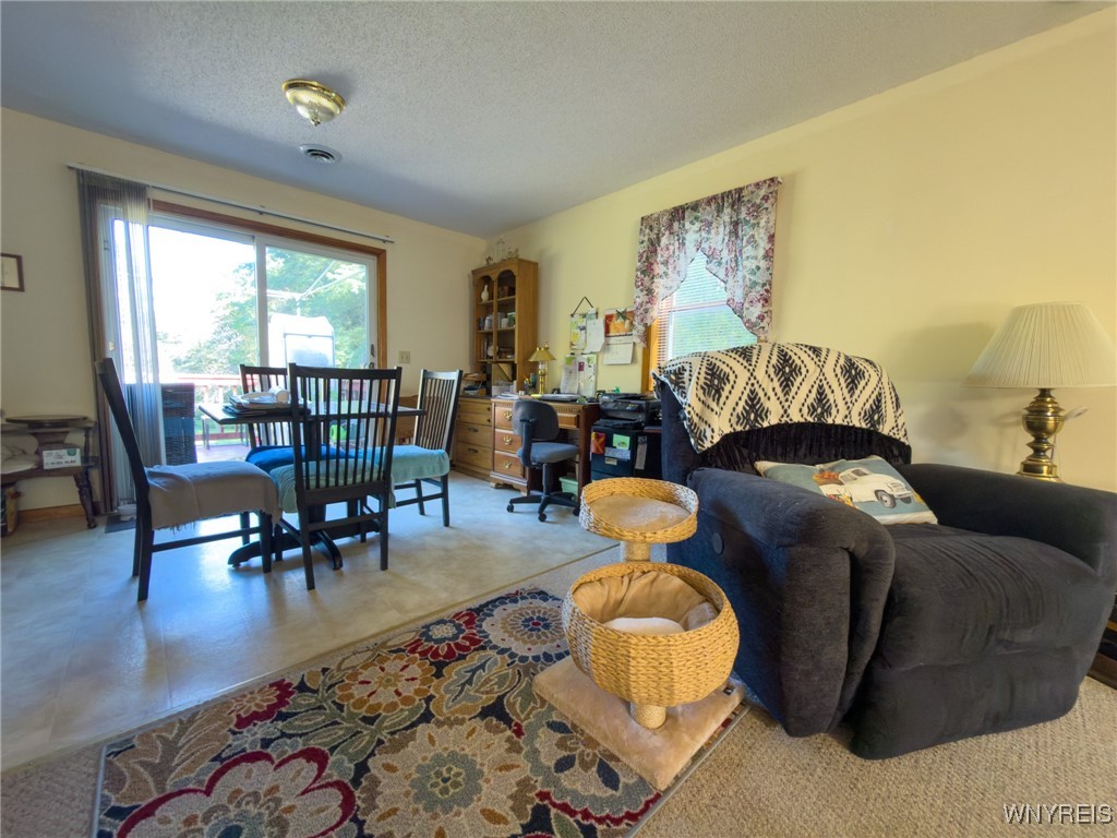 2245 Thomas Road Sheldon, NY 14167 - Photo 17 of 39 Apartment dinning room