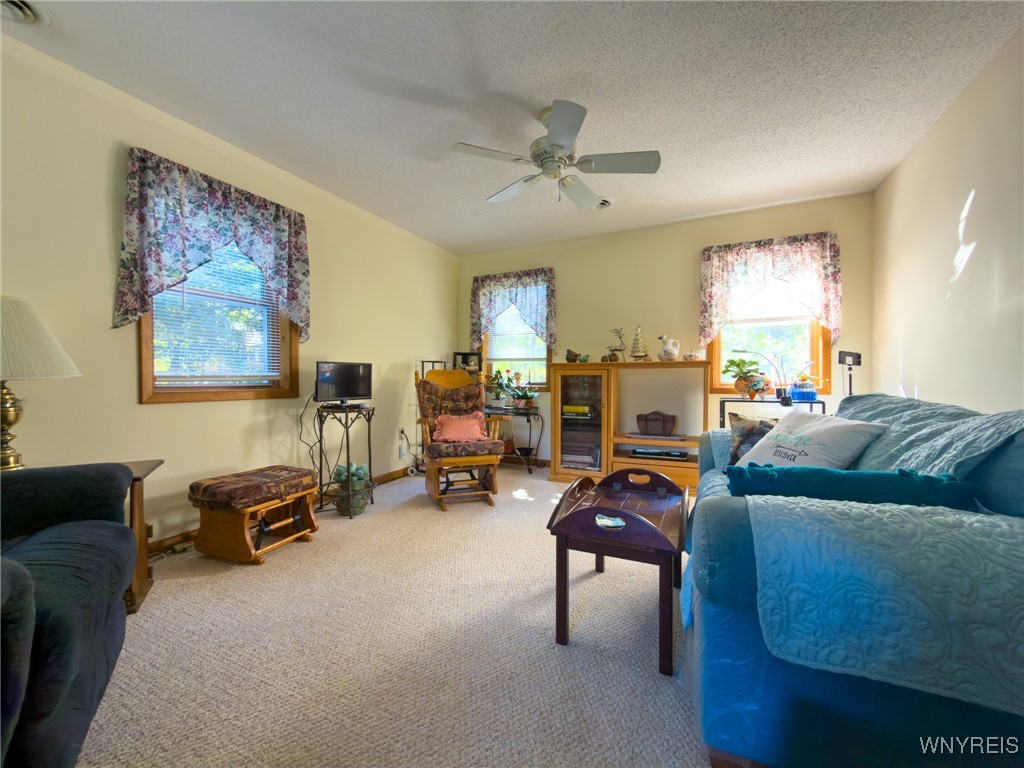 2245 Thomas Road Sheldon, NY 14167 - Photo 19 of 39 Apartment living room
