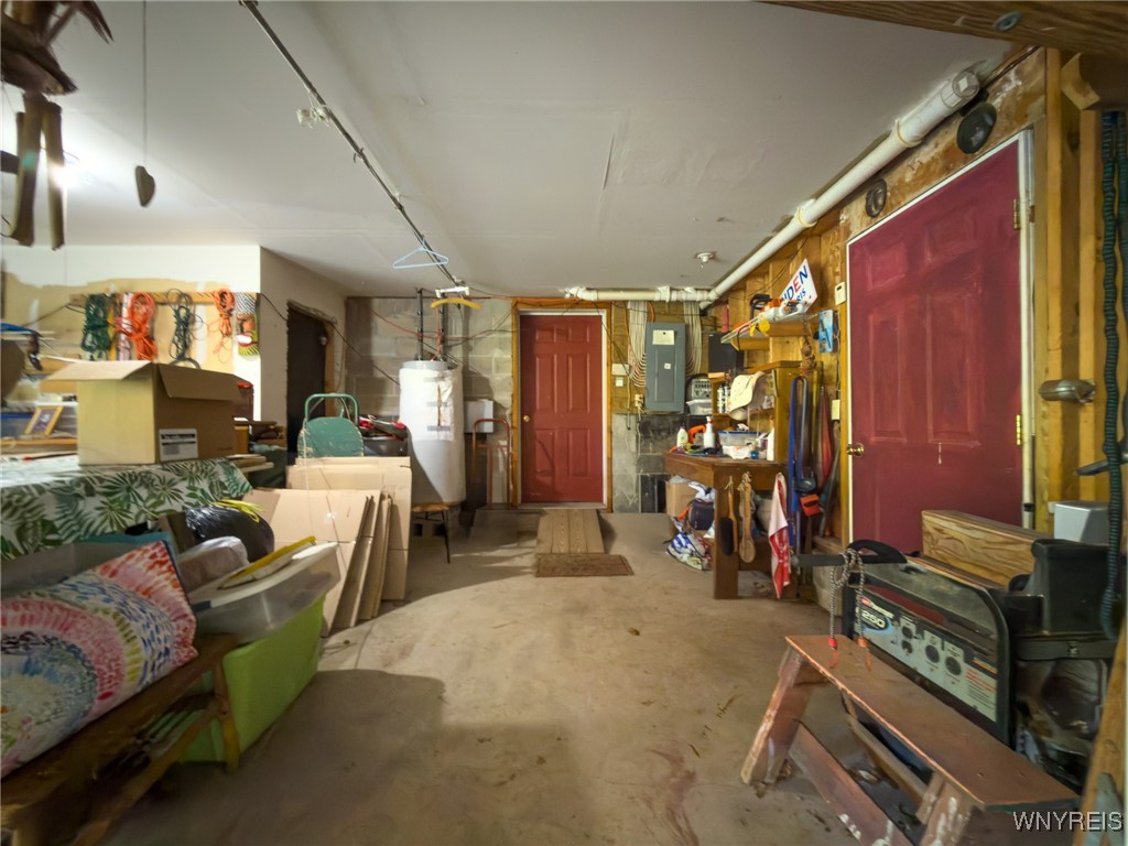 2245 Thomas Road Sheldon, NY 14167 - Photo 35 of 39 Garage