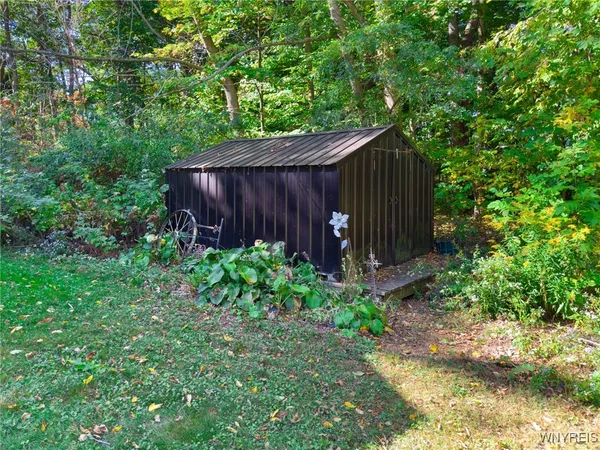 $300,000 | 2245 Thomas Road, Sheldon, NY 14167