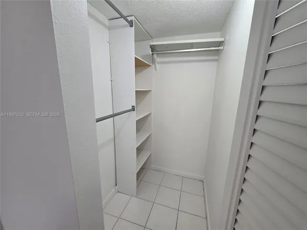 $2,000 | 4845 Northwest 7th Street, Unit 3095, Miami, FL 33126