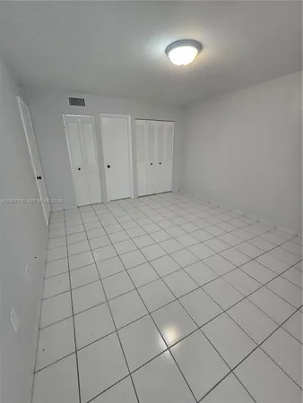 $2,000 | 4845 Northwest 7th Street, Unit 3095, Miami, FL 33126
