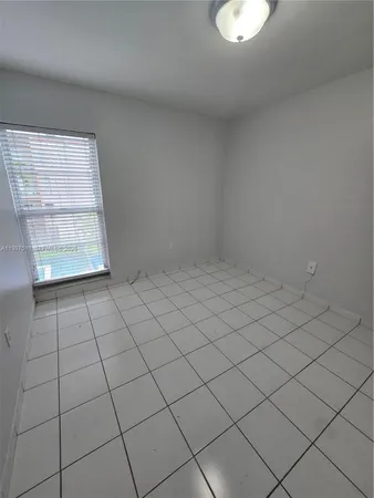 $2,000 | 4845 Northwest 7th Street, Unit 3095, Miami, FL 33126