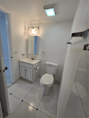 $2,000 | 4845 Northwest 7th Street, Unit 3095, Miami, FL 33126