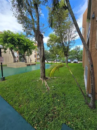 $2,000 | 4845 Northwest 7th Street, Unit 3095, Miami, FL 33126