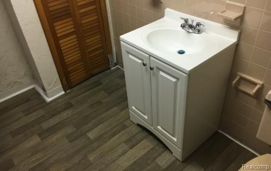 13432 Frazho Road Warren, MI 48089 - Photo 30 of 42