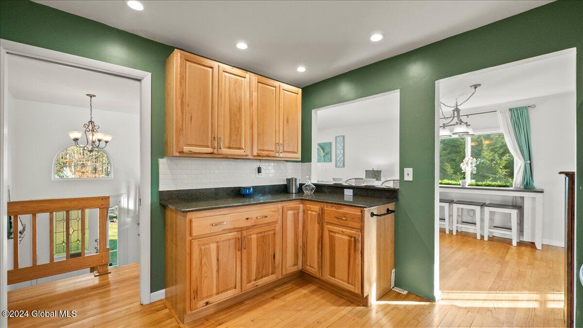 972 Benedict Road Ballston, NY 12019 - Photo 14 of 39 07-P1080048