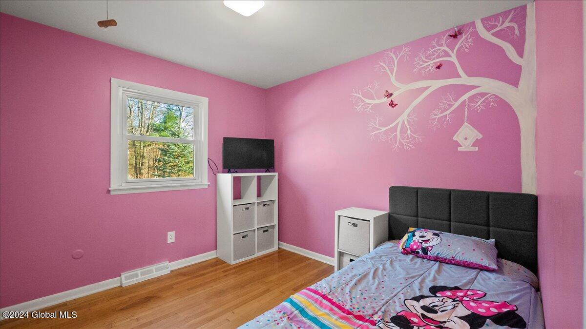 972 Benedict Road Ballston, NY 12019 - Photo 21 of 39 11-P1080088