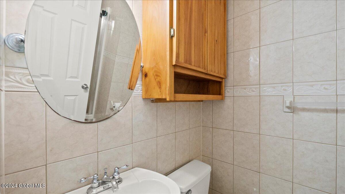 972 Benedict Road Ballston, NY 12019 - Photo 28 of 39 20-P1080188