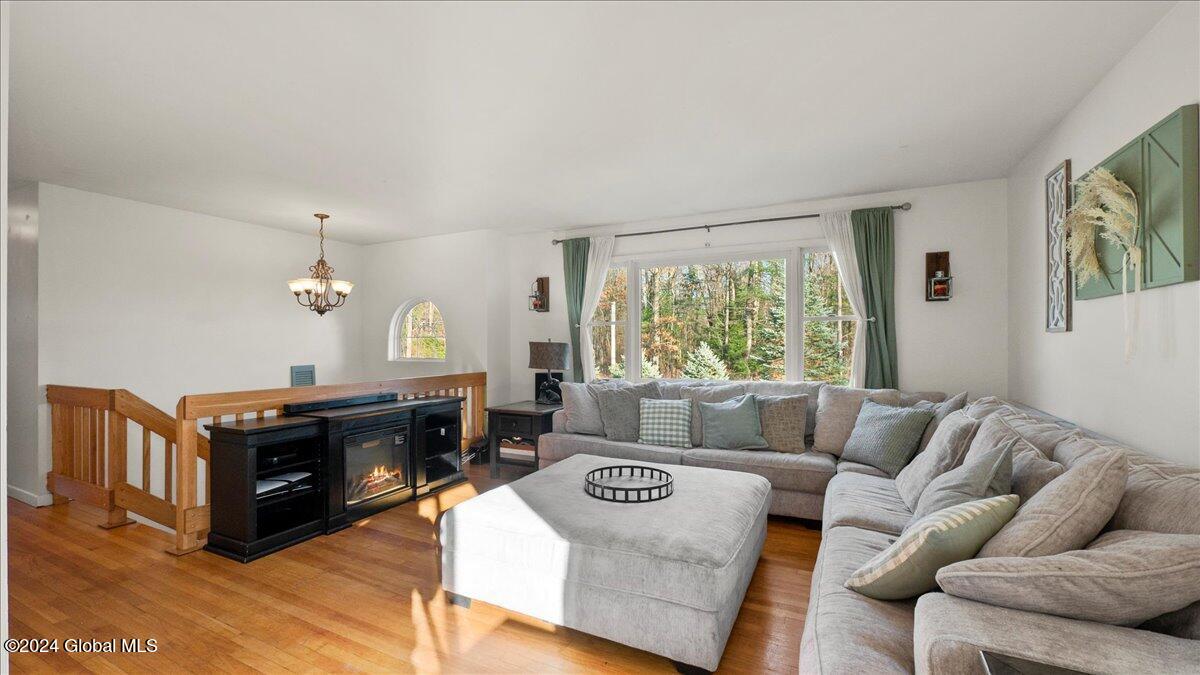 972 Benedict Road Ballston, NY 12019 - Photo 8 of 39 02-P1080013