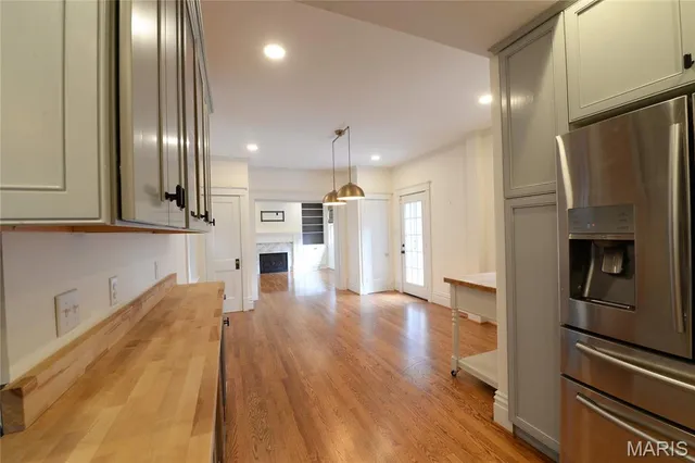 $3,995 | 6607 Waterman Avenue, Unit A, University City, MO 63130