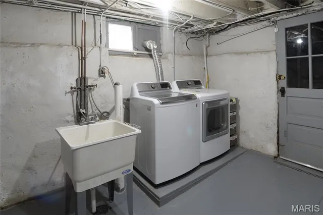 $3,995 | 6607 Waterman Avenue, Unit A, University City, MO 63130