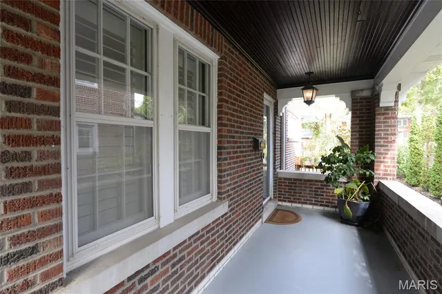 $3,995 | 6607 Waterman Avenue, Unit A, University City, MO 63130