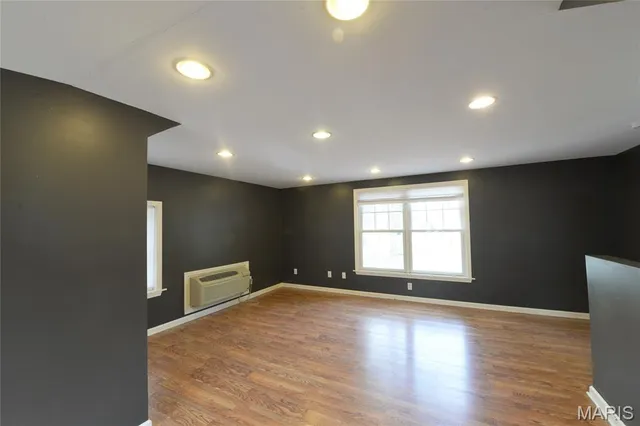 $3,995 | 6607 Waterman Avenue, Unit A, University City, MO 63130