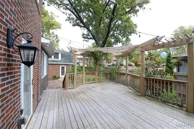 $3,995 | 6607 Waterman Avenue, Unit A, University City, MO 63130