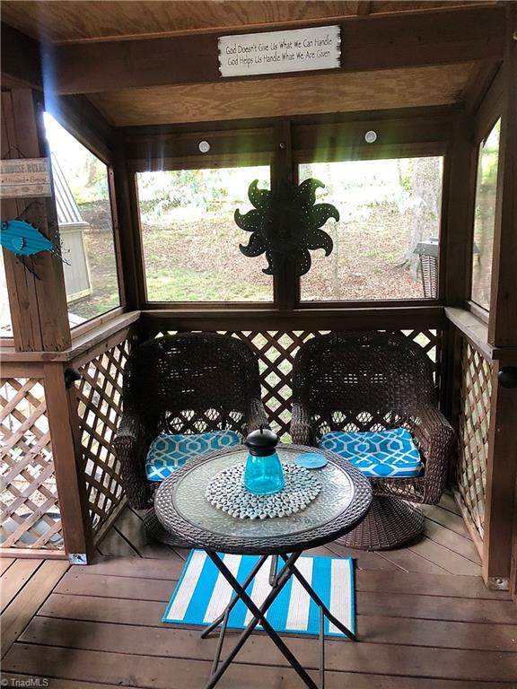 335 Staplewood Road Lexington, NC 27295 - Photo 6 of 15