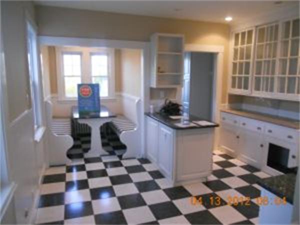 39 Raven Road Lowell, MA 01852 - Photo 3 of 16 Gallery Image 3