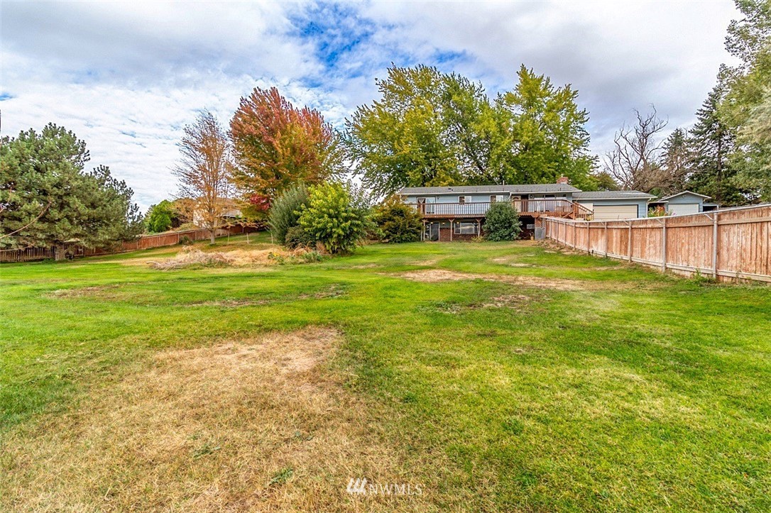 270 Bussell Road Walla Walla, WA 99362 - Photo 1 of 31